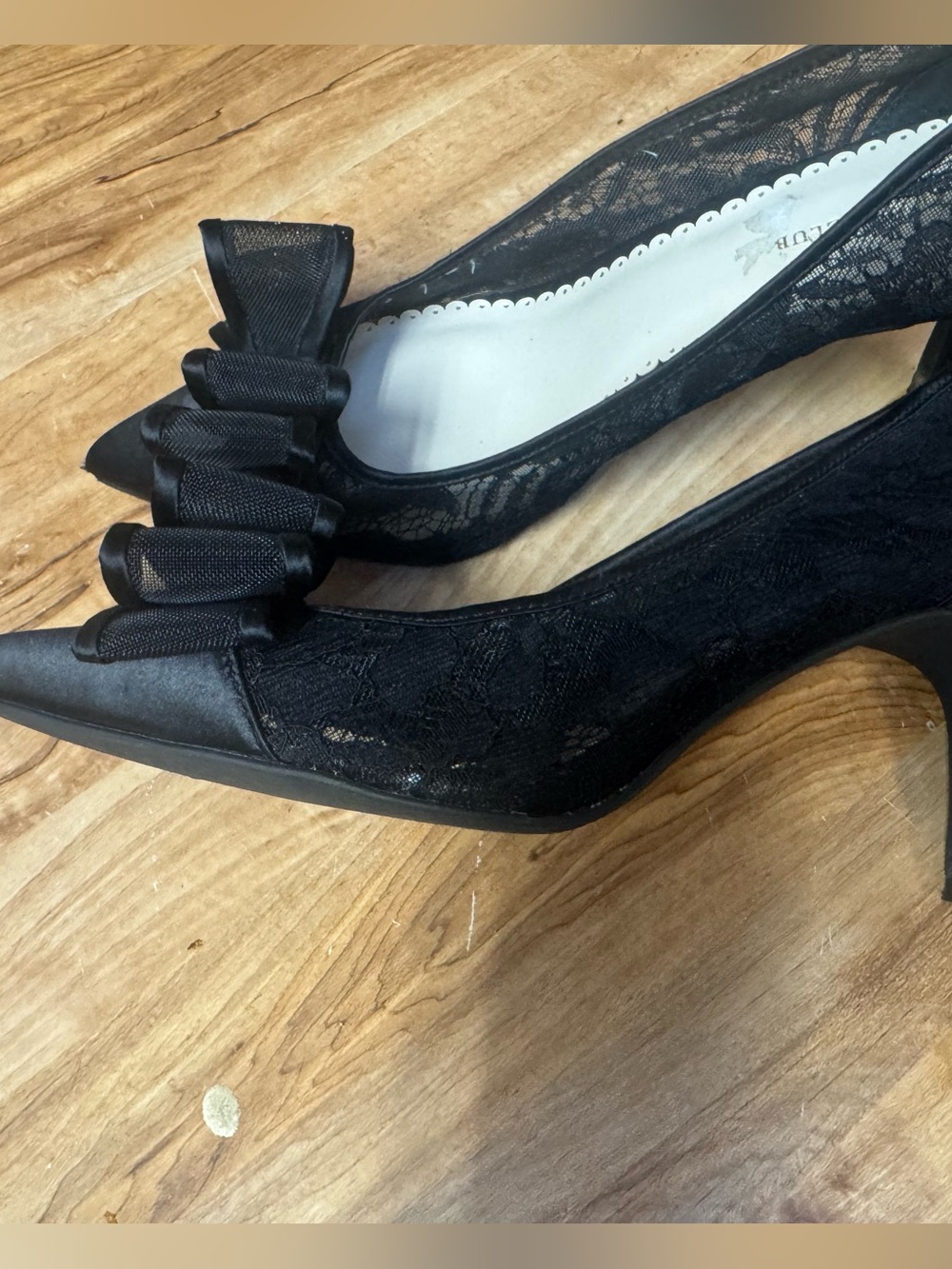Charter Club Black Lace Bow heels - Picture 2 of 3